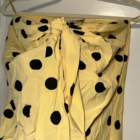Yellow and black polka dot skirt - Picture 2 of 4